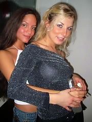 girls kissing megamix 106
