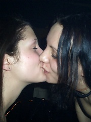 girls kissing megamix 119